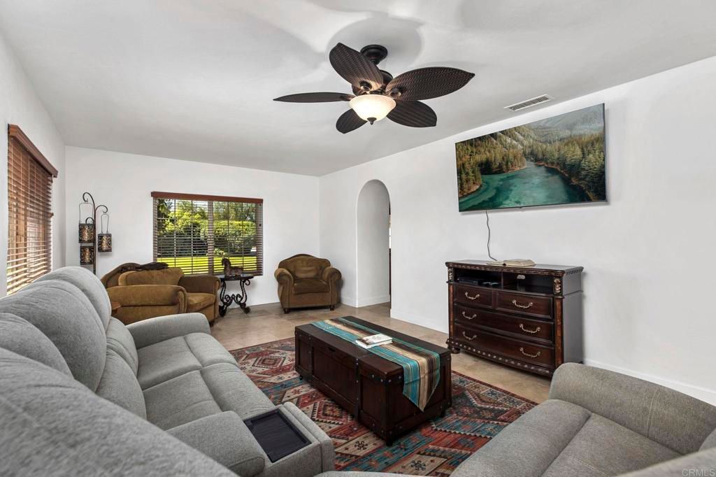 325 West Haverford, Ramona, CA 92065 — photo 5