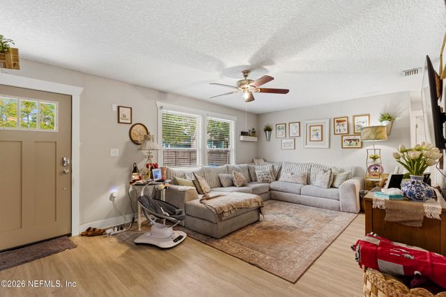 5188 TAN Street, Jacksonville, FL 32258