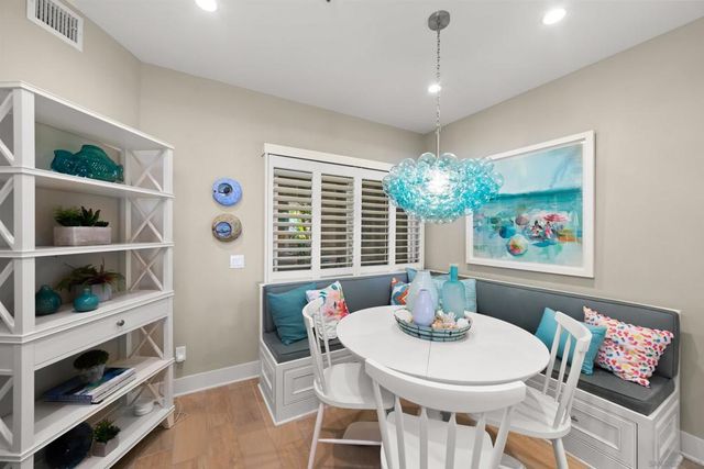 1101 1st St 113, Coronado, CA 92118