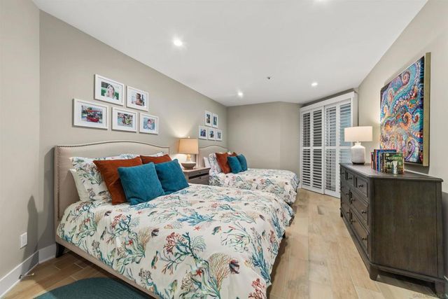 1101 1st St 113, Coronado, CA 92118