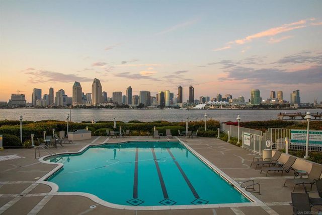 1101 1st St 113, Coronado, CA 92118