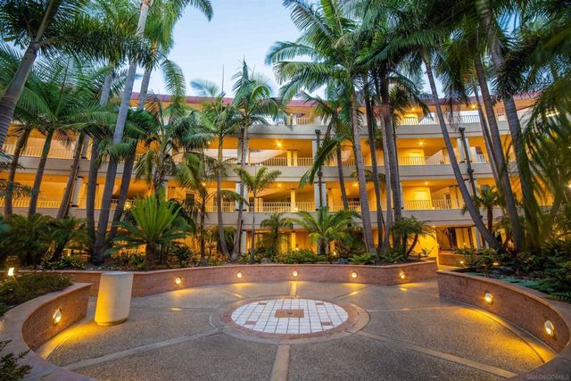 1101 1st St 113, Coronado, CA 92118