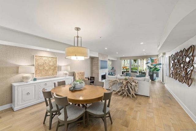 1101 1st St 113, Coronado, CA 92118