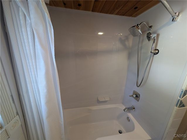 151 Riverview Parkway North, Rome, NY 13440