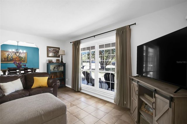 317 NW 7TH STREET, Williston, FL 32696