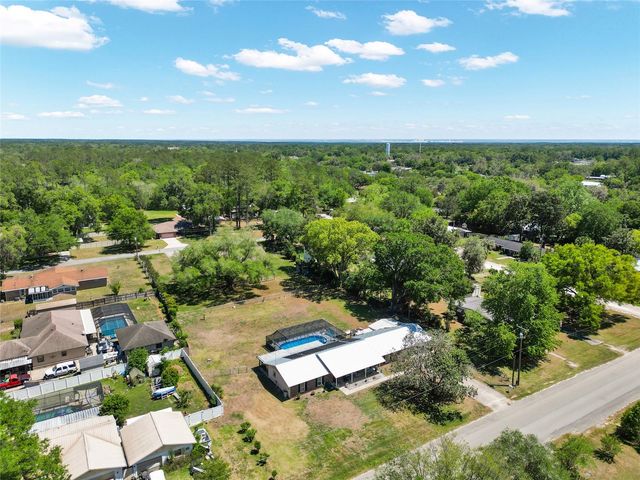 317 NW 7TH STREET, Williston, FL 32696