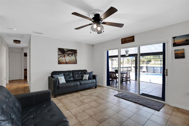 317 NW 7TH STREET, Williston, FL 32696