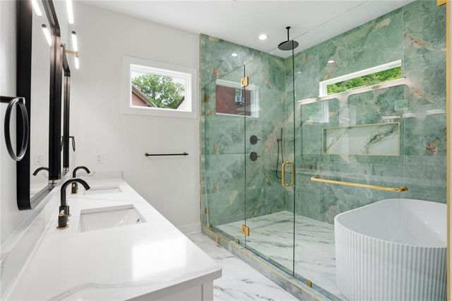 559 Pennybrook Lane, Stone Mountain, GA 30087