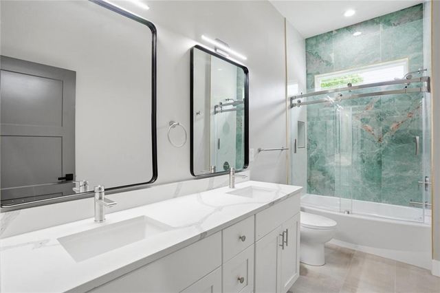 559 Pennybrook Lane, Stone Mountain, GA 30087