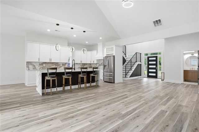 559 Pennybrook Lane, Stone Mountain, GA 30087