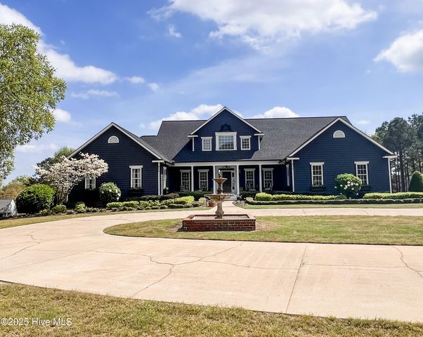 414 Mclendon Hills Drive, West End, NC 27376