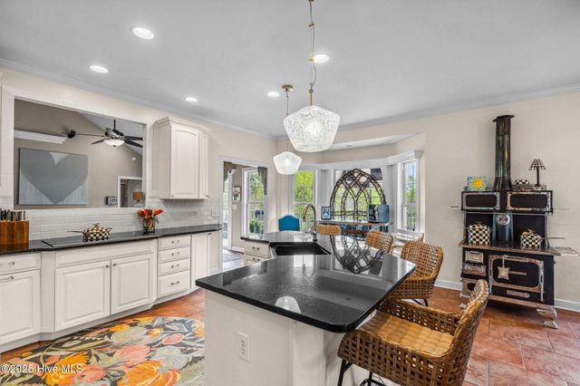 414 Mclendon Hills Drive, West End, NC 27376