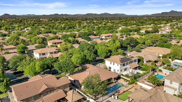 2927 E WASHINGTON Avenue, Gilbert, AZ 85234