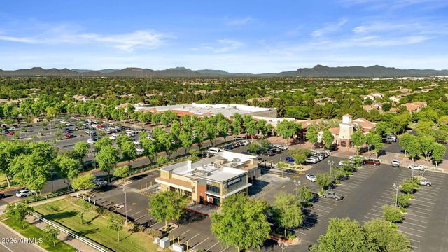 2927 E WASHINGTON Avenue, Gilbert, AZ 85234