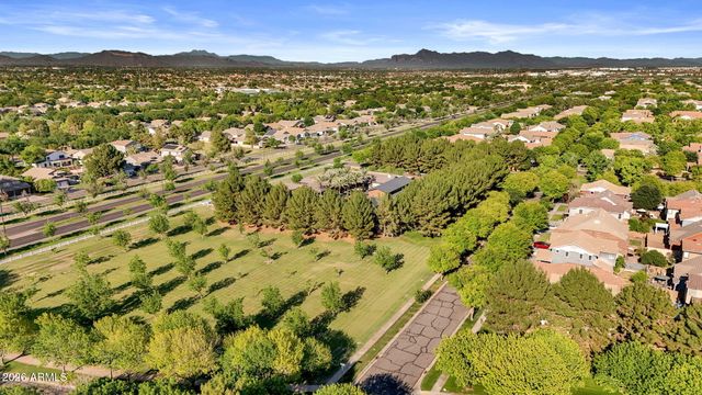 2927 E WASHINGTON Avenue, Gilbert, AZ 85234