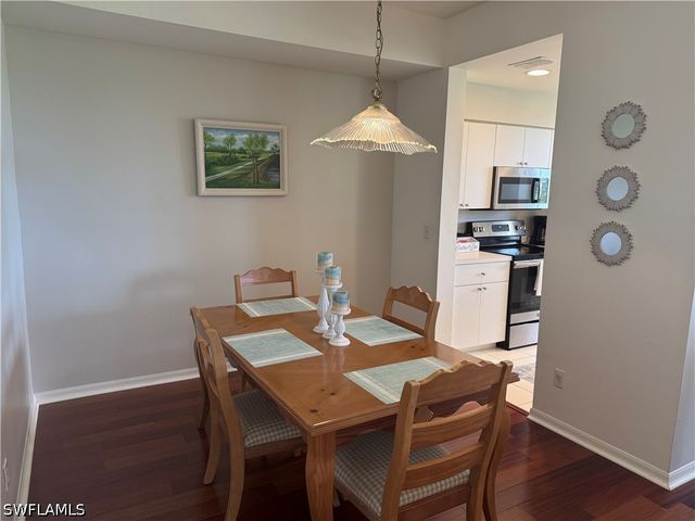 9500 Highland Woods BLVD 207, Bonita Springs, FL 34135