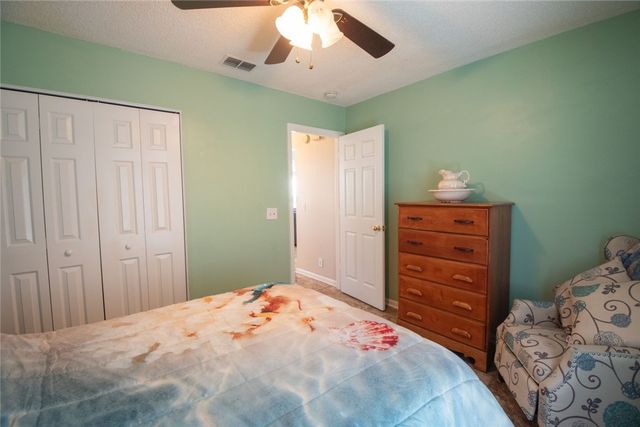 208 McQueen Circle, St Marys, GA 31558