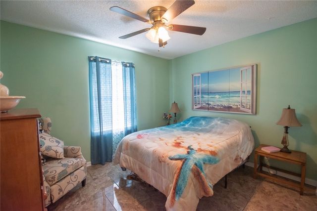 208 McQueen Circle, St Marys, GA 31558