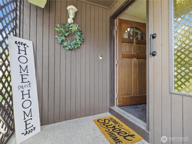 19207 78th Street E, Bonney Lake, WA 98391