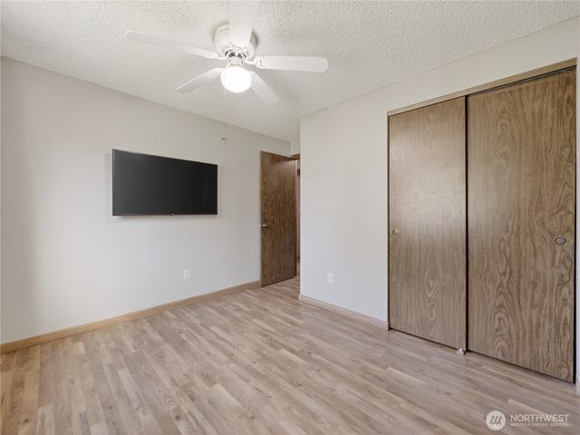 19207 78th Street E, Bonney Lake, WA 98391