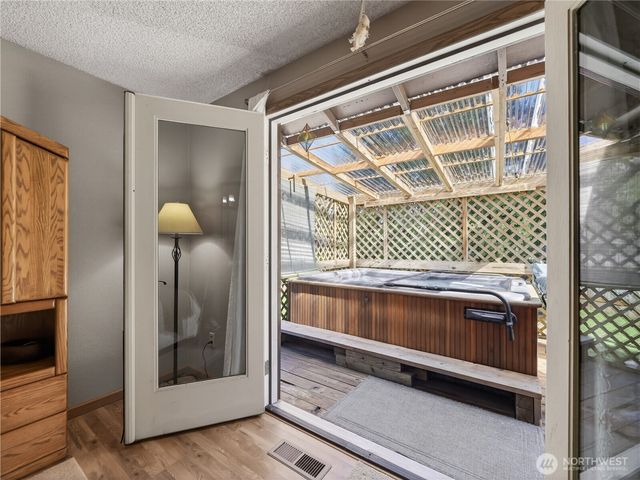 19207 78th Street E, Bonney Lake, WA 98391