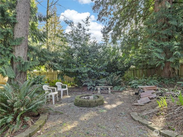 19207 78th Street E, Bonney Lake, WA 98391