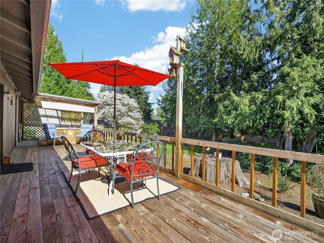 19207 78th Street E, Bonney Lake, WA 98391