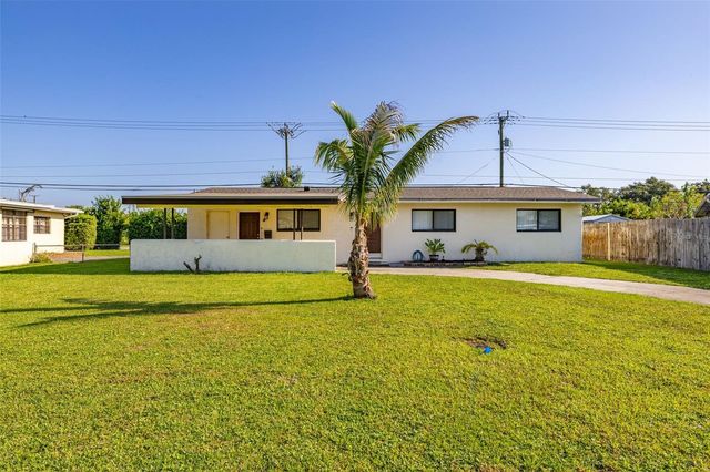 932 GLENMORE CIRCLE, Melbourne, FL 32901