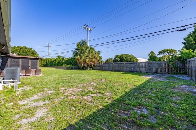 932 GLENMORE CIRCLE, Melbourne, FL 32901