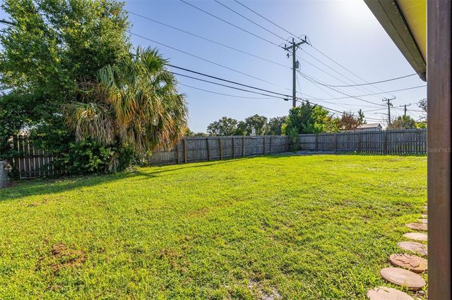 932 GLENMORE CIRCLE, Melbourne, FL 32901