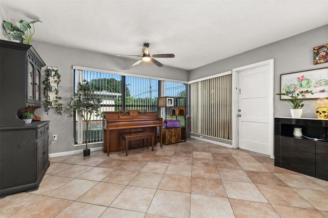 932 GLENMORE CIRCLE, Melbourne, FL 32901