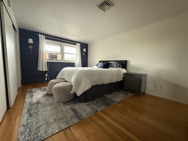 8169 N Joseph AVENUE, Milwaukee, WI 53224