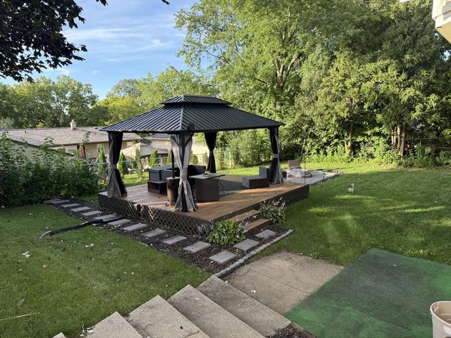 8169 N Joseph AVENUE, Milwaukee, WI 53224