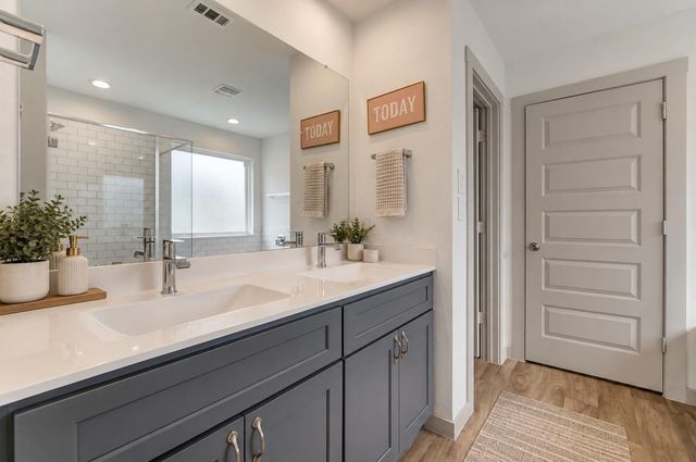 403 Rain Water Lane, Baytown, TX 77523