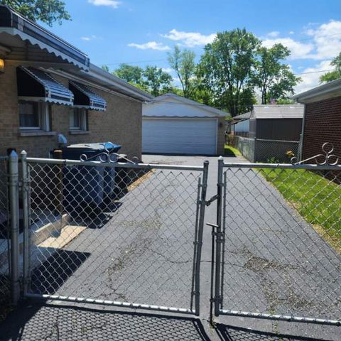 3859 153rd Street, Midlothian, IL 60445