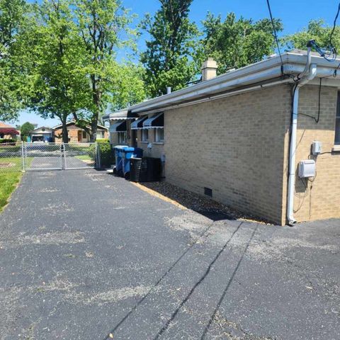 3859 153rd Street, Midlothian, IL 60445