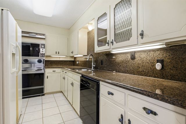 5338 Wonder Drive, Fort Worth, TX 76133