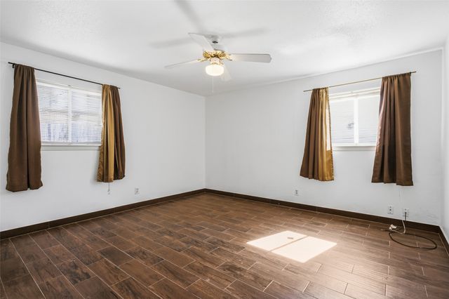 5338 Wonder Drive, Fort Worth, TX 76133