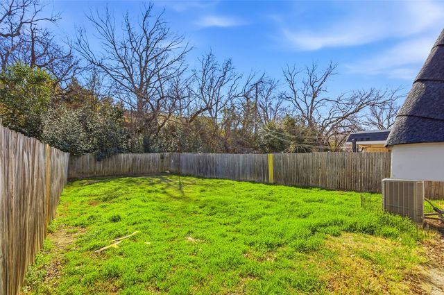 5338 Wonder Drive, Fort Worth, TX 76133