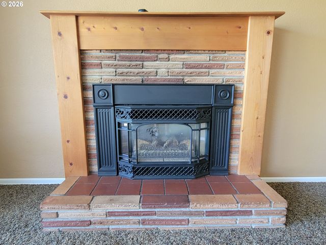 1625 MONTEREY Ln, Eugene, OR 97401