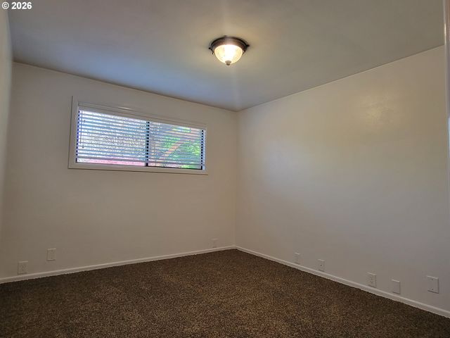 1625 MONTEREY Ln, Eugene, OR 97401