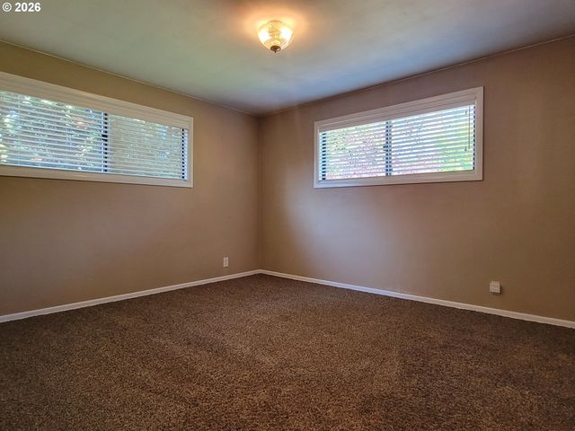 1625 MONTEREY Ln, Eugene, OR 97401