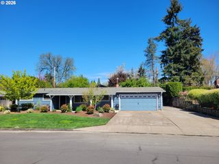 1625 MONTEREY Ln, Eugene, OR 97401