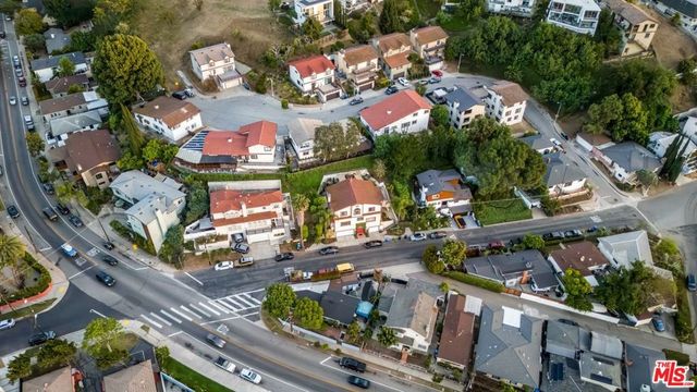 4220 Toland Way, Los Angeles, CA 90065