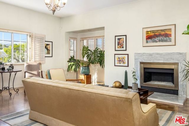 4220 Toland Way, Los Angeles, CA 90065