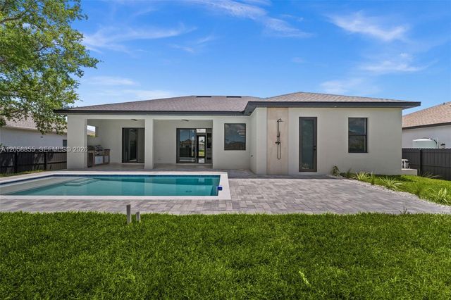 1532 NW, Cape Coral, FL 33315