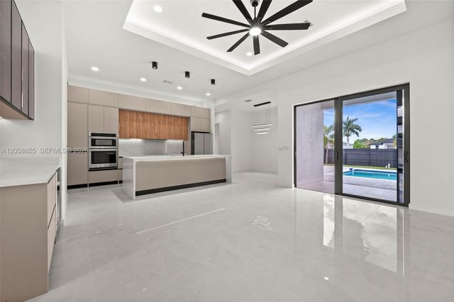 1532 NW, Cape Coral, FL 33315