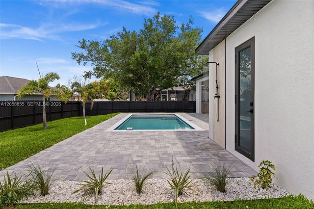 1532 NW, Cape Coral, FL 33315
