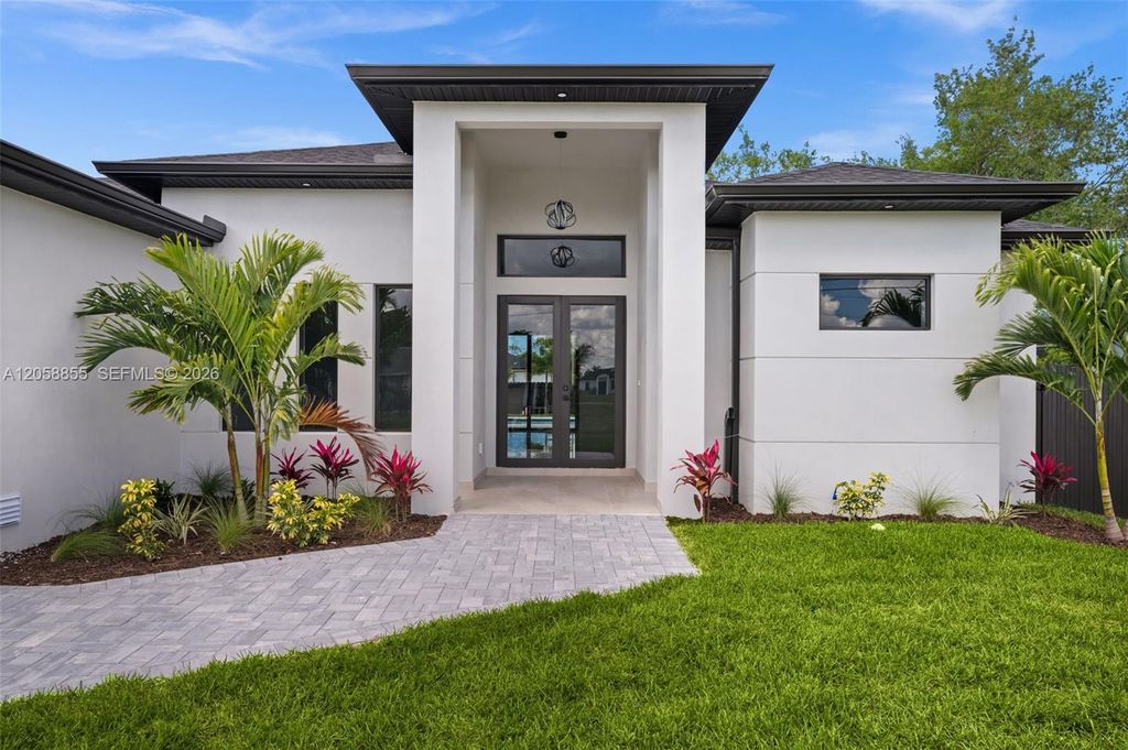 1532 NW, Cape Coral, FL 33315