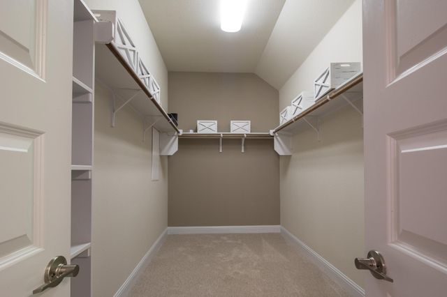 106 Double Eagle Ranch DR, Cedar Creek, TX 78612